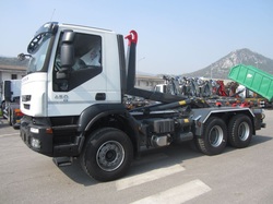Hook Loader - Rigid Arm